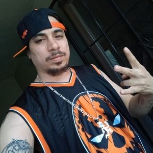 Meet your Posher, Emmanuel